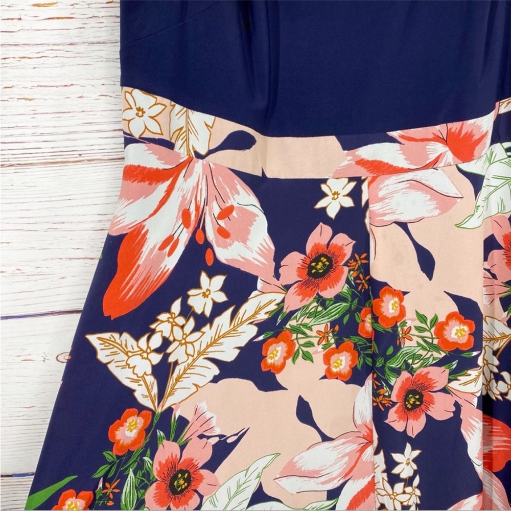 Vince Camuto handkerchief hem sleeveless midi dress - Picture 5 of 14